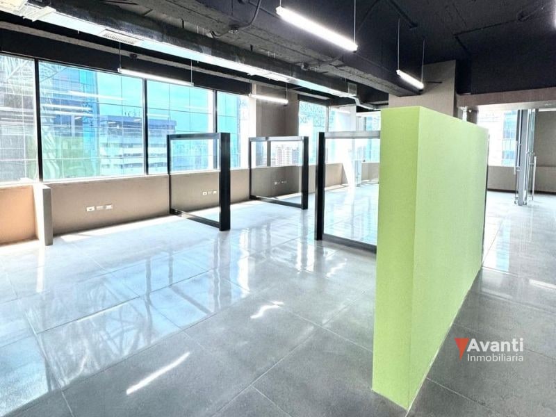 ALQUILER OFICINA ZONA 14, EUROPLAZA - 4