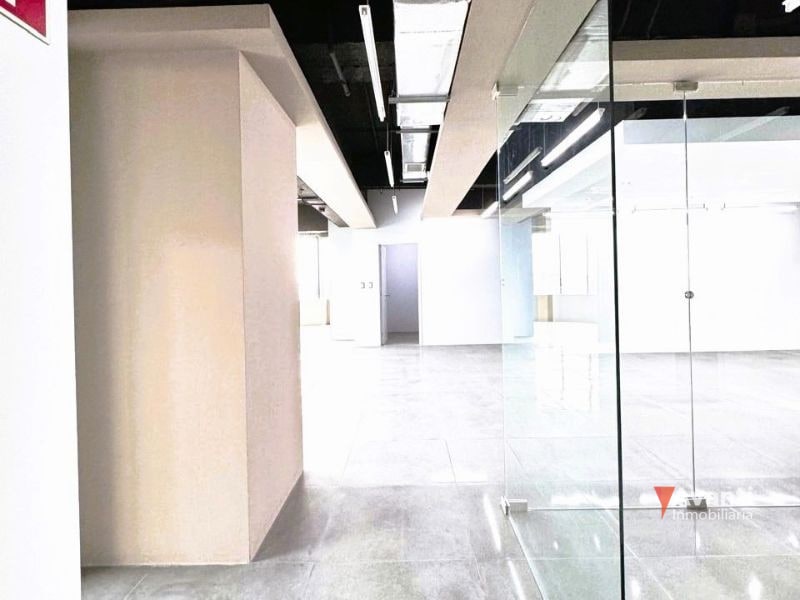 ALQUILER OFICINA ZONA 14, EUROPLAZA - 6