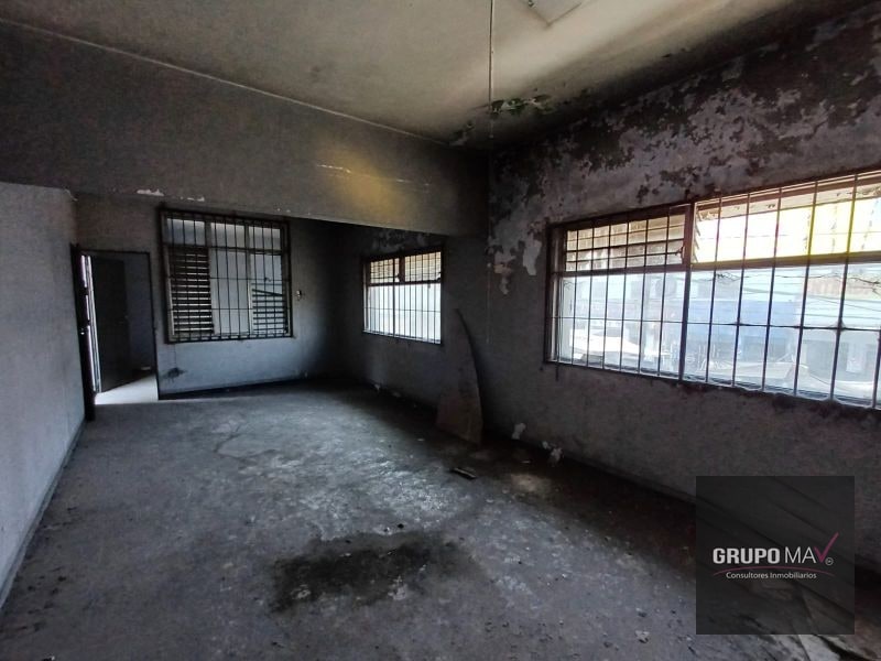 Casa Comercial Zona 6 - 3
