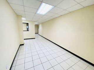 Oficina en Renta de 94 mts2 Zona 10 Entrada a Oakland  — Oficina en Alquiler en Zona 10, Guatemala, Ciudad — miniatura 6 de 6