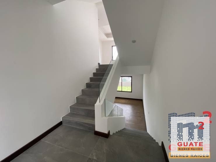 Casa en Alquiler, Zona 16 - 7