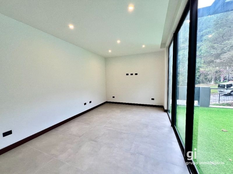 Hermosa Casa en Venta en San Miguel Buenavista - 8