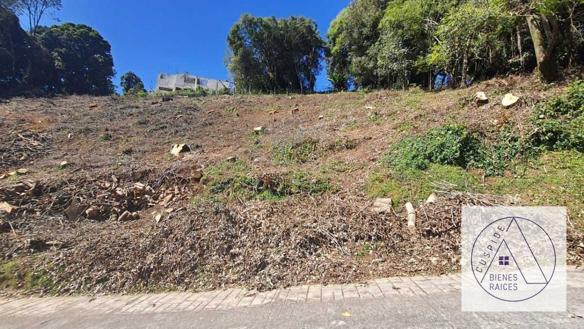 Carretera a El Salvador Colinas de Castel vendo terreno inclinado — Terreno en Venta en Colinas de Castel, Carretera a El Salvador, Guatemala, Ciudad — foto 5 de 5