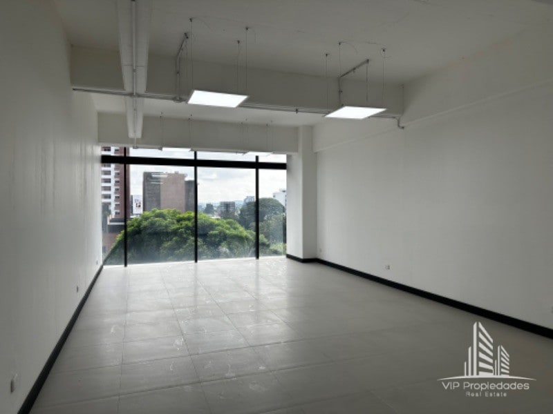Edificio 01010, Z. 10, oficina en alquiler - 7