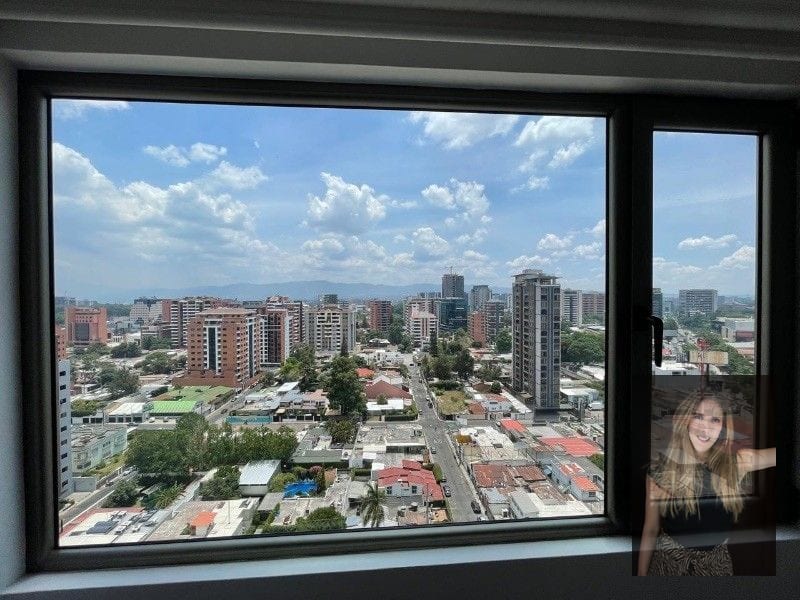 Apartamento en renta Edificio Verona zona 10 — Apartamento en Alquiler en Zona 10, Guatemala, Ciudad — foto 3 de 15