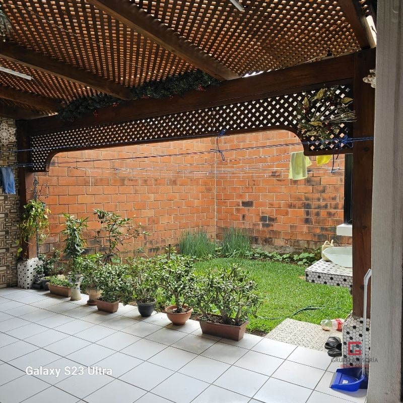 Moderna casa en venta en Jardines de Las Dalias zona 3, Mixco - 13