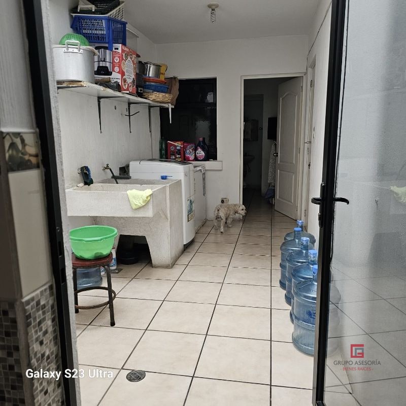 Moderna casa en venta en Jardines de Las Dalias zona 3, Mixco - 16