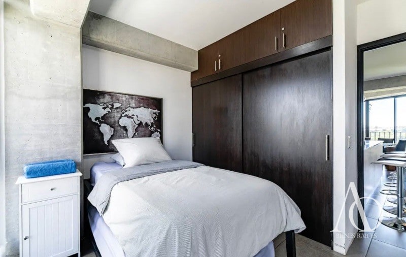 Apartamento en Alquiler / Venta Edificio Fabra, zona 10 N10 / EN DIRECTO - 1