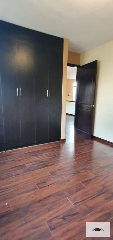 En Venta Casa Zona 16, Villas Suiza — Casa en Venta en Zona 16, Guatemala, Ciudad — foto 5 de 16