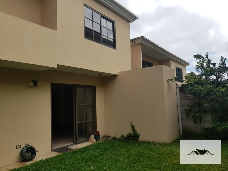 En Venta Casa Zona 16, Villas Suiza — Casa en Venta en Zona 16, Guatemala, Ciudad — foto 14 de 16
