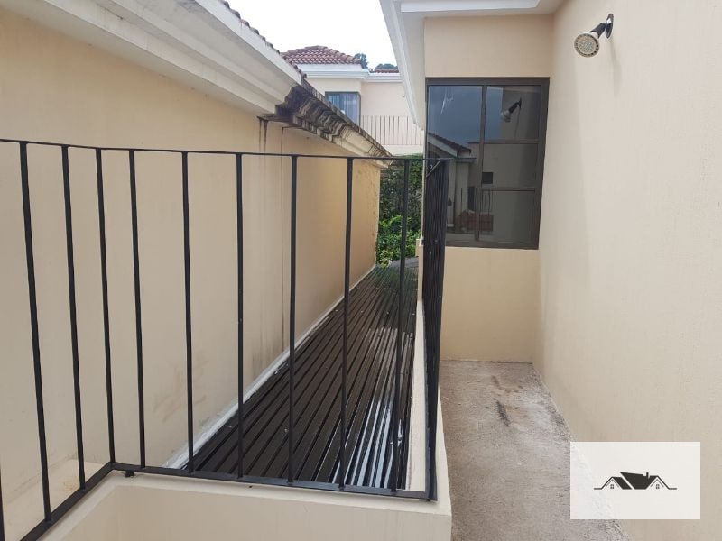 En Venta Casa Zona 16, Villas Suiza — Casa en Venta en Zona 16, Guatemala, Ciudad — foto 15 de 16