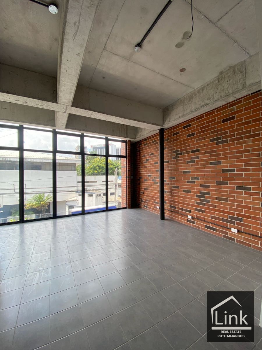 Local comercial en renta zona 10 FIAMENE - 2