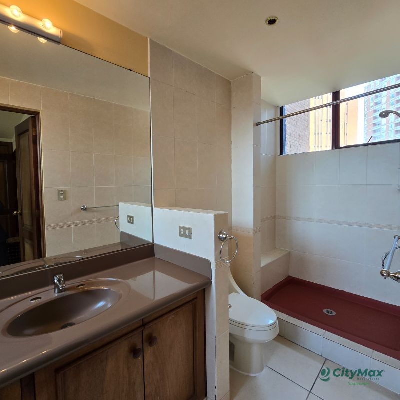 En Alquiler o venta Apartamento Zona 14 Guatemala — Apartamento en Venta en El Pedregal, Zona 14, Guatemala, Ciudad — foto 2 de 5