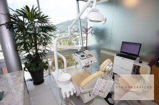 Exclusiva Clínica Dental, Oficina, Otros — Clínica en Venta en Zona 15, Guatemala, Ciudad — miniatura 1 de 7