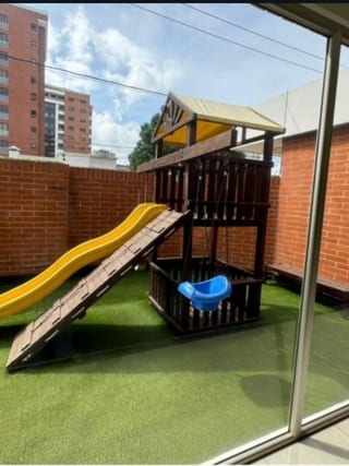 LINDO APARTAMENTO AMUEBLADO ZONA 10 — Apartamento en Alquiler en Aria, Zona 10, Guatemala, Ciudad — miniatura 12 de 12