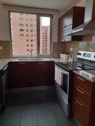 LINDO APARTAMENTO AMUEBLADO ZONA 10 — Apartamento en Alquiler en Aria, Zona 10, Guatemala, Ciudad — miniatura 6 de 12