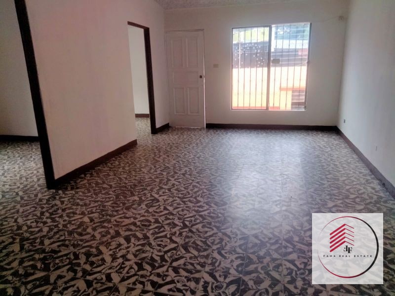 SE RENTA LINDA CASA EN MONTERREAL ZONA 4 DE MIXCO — Casa en Alquiler en Zona 4 Mixco, Guatemala, Ciudad — foto 4 de 17