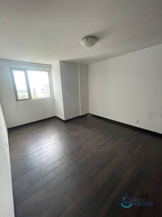 Apartamento zona 14, Edificio Attica. — Apartamento en Alquiler en Zona 14, Guatemala, Ciudad — miniatura 3 de 7