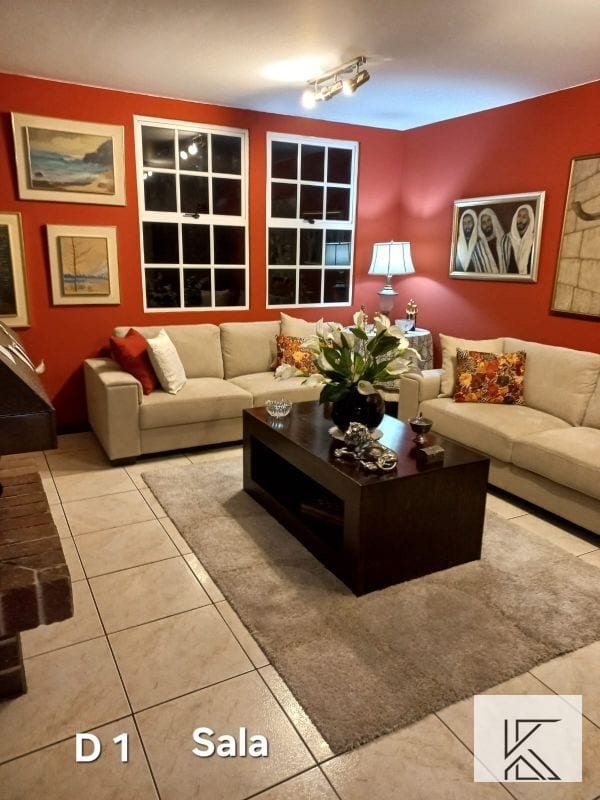 Casa en Venta en Condominio JARDINES DE ALTAMIRA en CAES — Casa en Venta en Carretera a El Salvador, Guatemala, Ciudad — foto 1 de 13