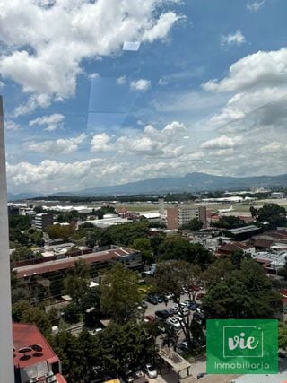 Renta de oficina en Las Américas, linda vista! — Oficina en Alquiler en Américas 10, Zona 13, Guatemala, Ciudad — miniatura 2 de 13