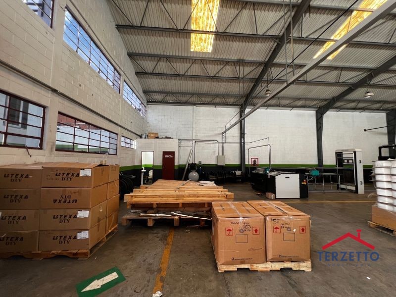 BODEGA ZONA 13 - 7