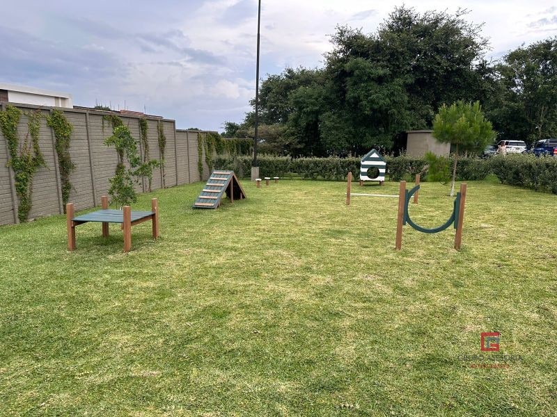 Acogedor Apartamento en Venta Sakai zona 1 Mixco - 11