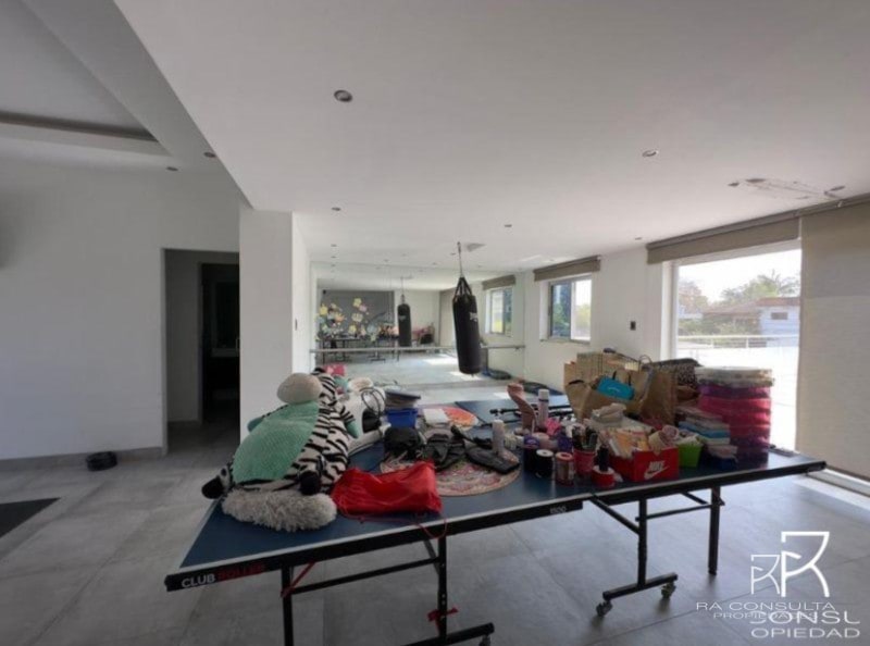 Venta Casa en zona 15 vista hermosa 1 - 1