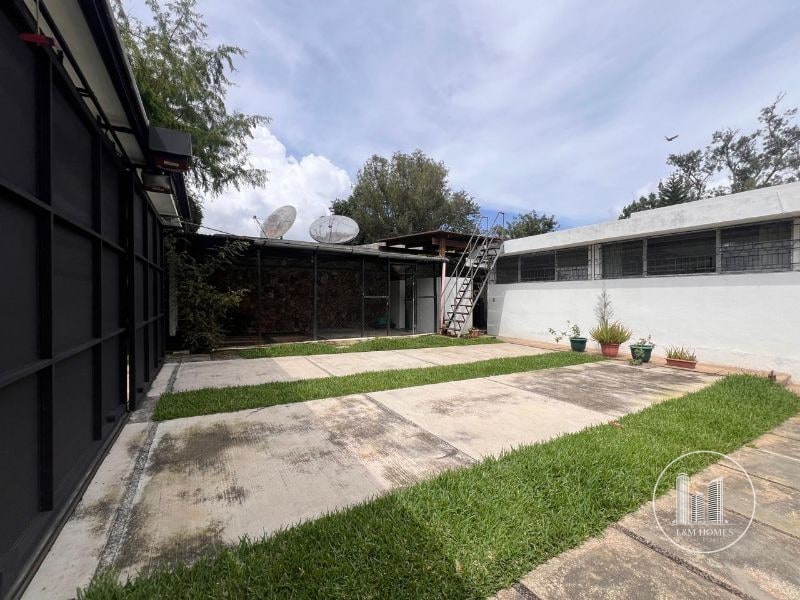 RENTA DE CASA EN ZONA 15 - 10