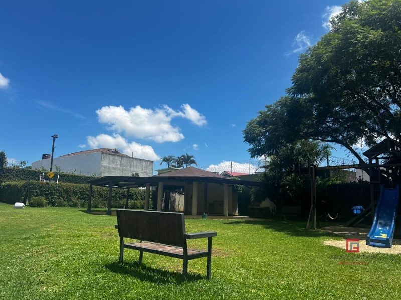 Acogedora Casa en Venta en Hacienda Vista Hermosa - 2