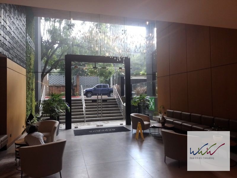 Vendo Apartamento como inversión en Reserva 10, zona 10 - 4