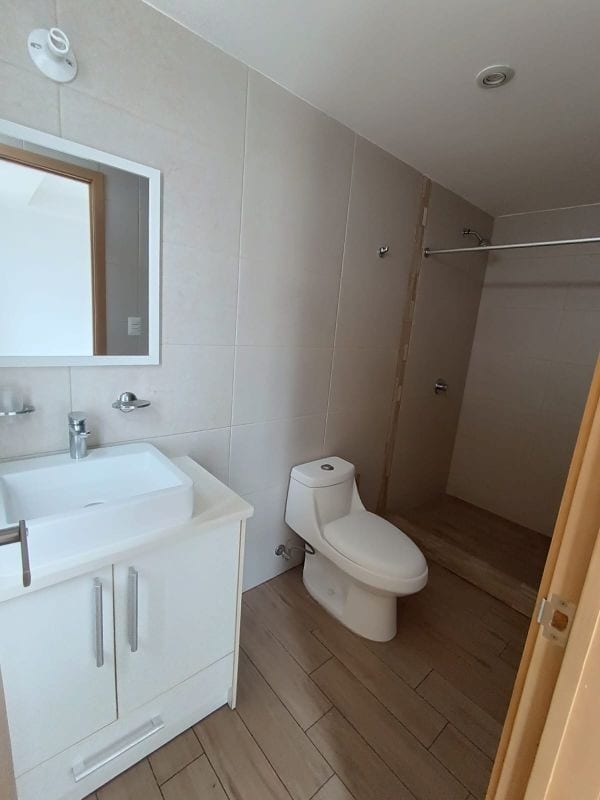 Apartamento en Renta Zona 10 CODIGO.DA34172 — Apartamento en Alquiler en Zona 10, Guatemala, Ciudad — foto 17 de 17