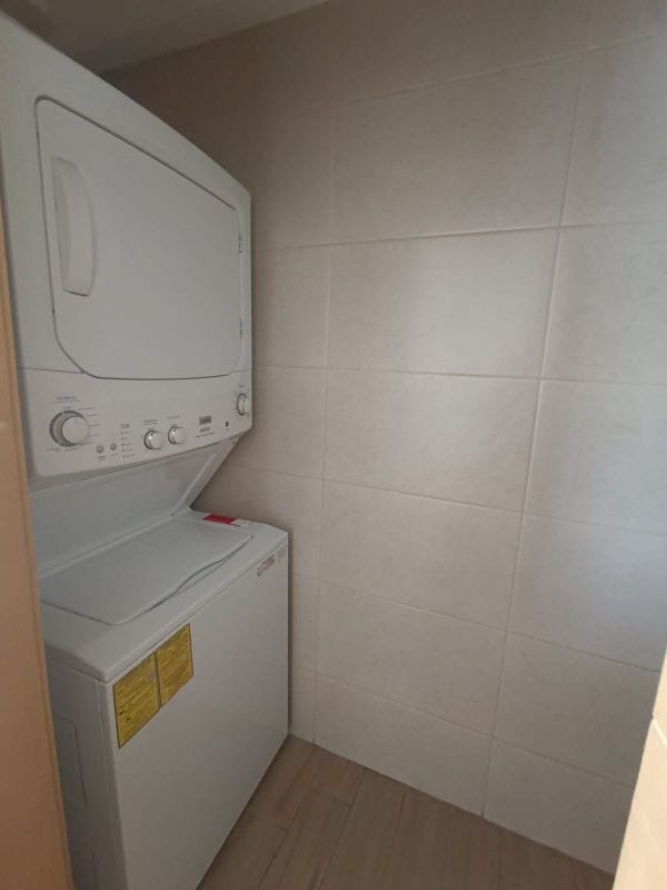 Apartamento en Renta Zona 10 CODIGO.DA34172 — Apartamento en Alquiler en Zona 10, Guatemala, Ciudad — foto 12 de 17