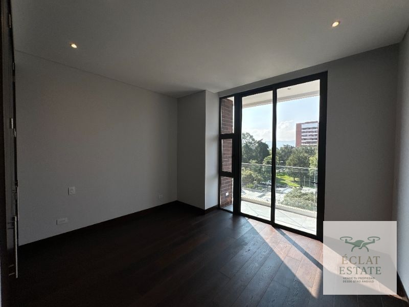 Apartamento de 3 Habitaciones en Renta en ECHO zona 14. - 9