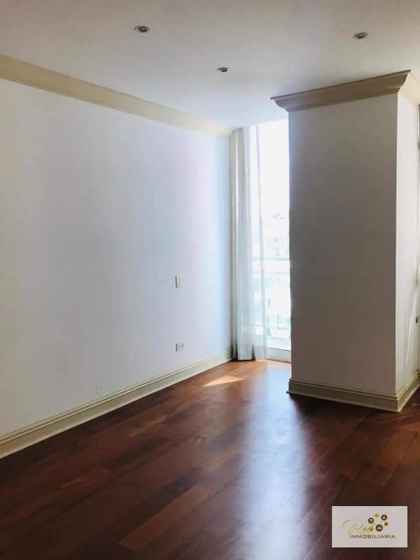 VENTA EXCLUSIVO Y ELEGANTE EN ZONA 14 VILLA RISHO - 7