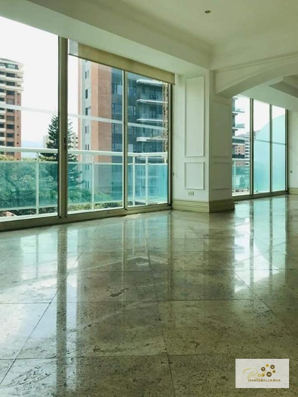 VENTA EXCLUSIVO Y ELEGANTE EN ZONA 14 VILLA RISHO — Apartamento en Venta en Villa Risho, Zona 14, Guatemala, Ciudad — foto 1 de 8