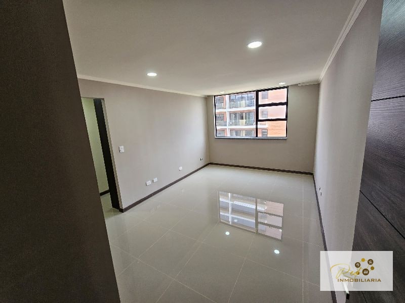VENTA APARTAMENTO BELLINI REMODELADO - 8