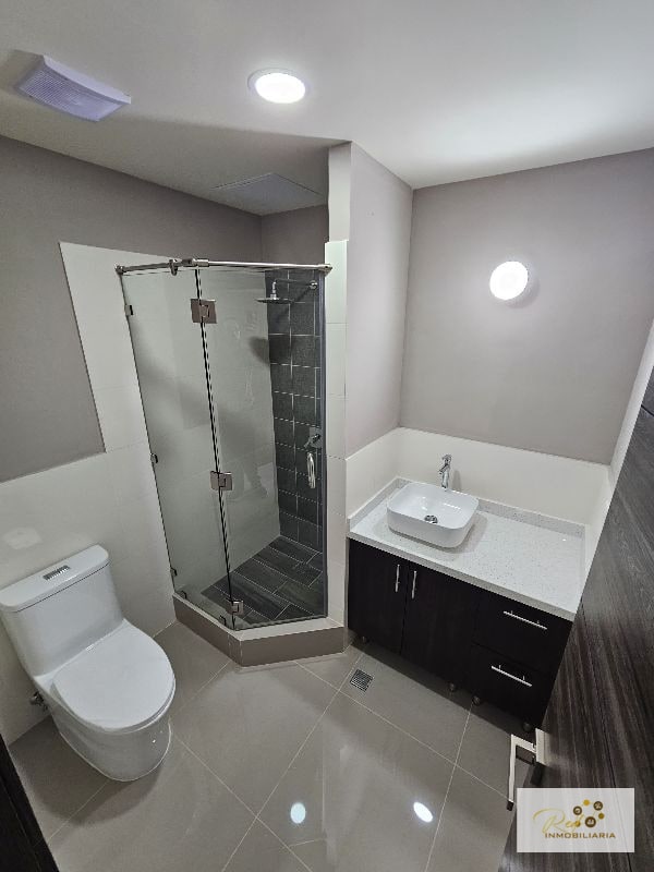 VENTA APARTAMENTO BELLINI REMODELADO - 12