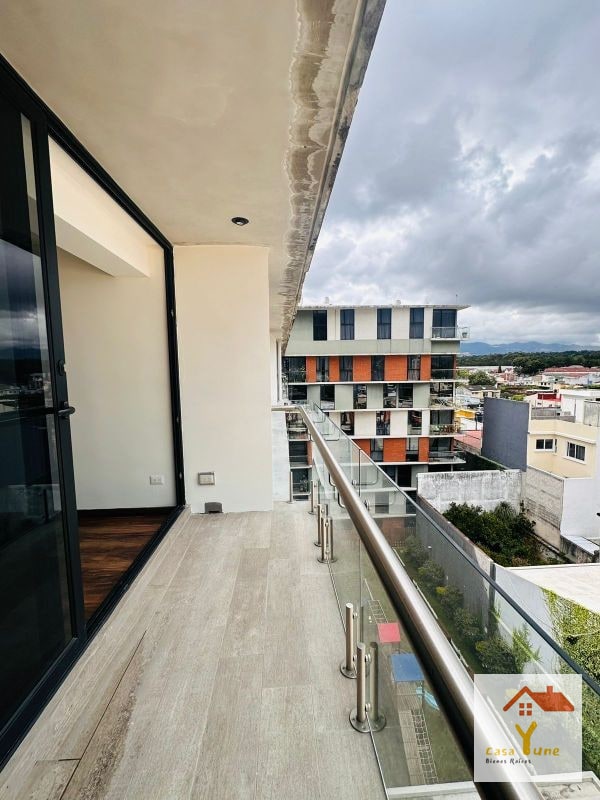 Apartamento en venta zona 11 Aralia - 5
