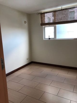 Apartamento en Venta Area La Villa   — Apartamento en Venta en La Villa, Zona 14, Guatemala, Ciudad — miniatura 4 de 5