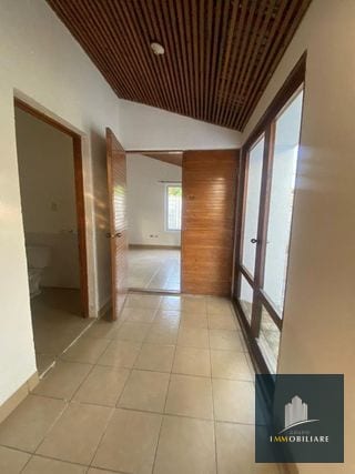 Se vende Terreno en Carretera a el Salvador — Terreno en Venta en Santa Catarina Pinula, Guatemala, Ciudad — miniatura 9 de 17