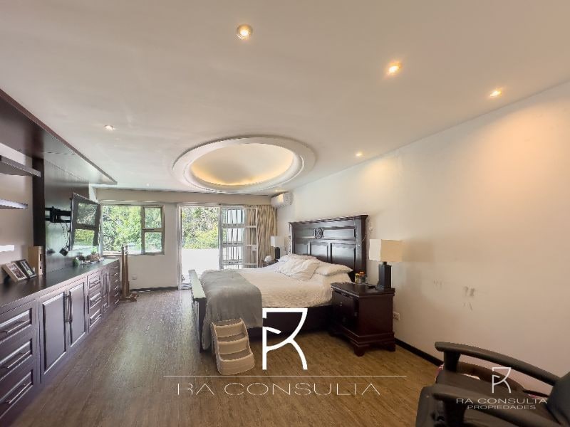 VENTA Casa en zona 15 detras de Multimedica - 10