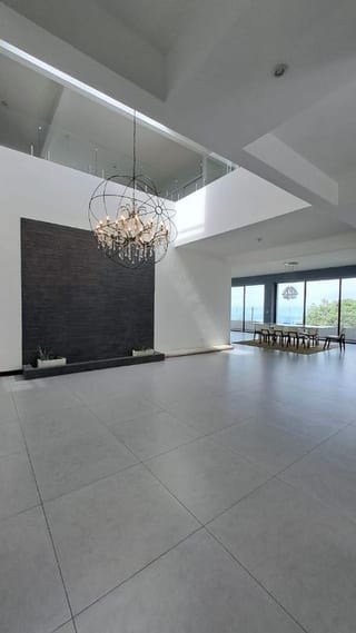 PRECIOSA CASA EN VENTA KM.10 CES — Casa en Venta en Carretera a El Salvador, Guatemala, Ciudad — miniatura 11 de 12