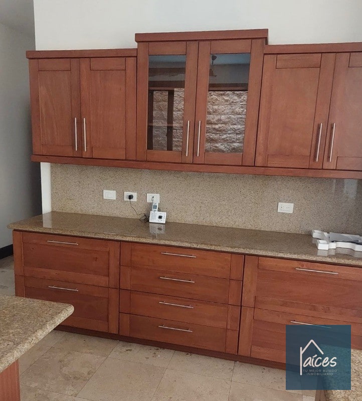Casa en venta ENCINOS 3, zona 16 Cayalá - 3