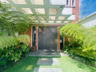 CASA MODERNA CON JARDIN - 3 HAB/ CONDOMINIO KM 21.5 — Casa en Venta en Carretera a El Salvador, Guatemala, Ciudad — miniatura 1 de 17
