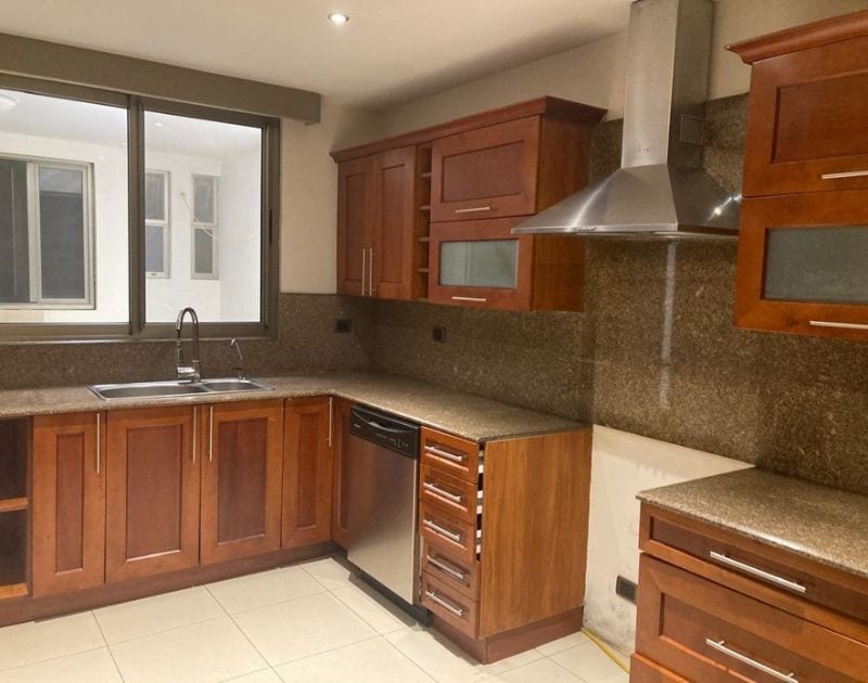 Colonia El Prado — Casa en Venta en El Prado, Zona 10, Guatemala, Ciudad — foto 8 de 8