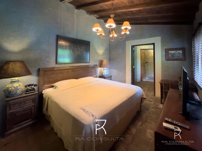 BOUTIQUE HOTEL / HOUSE IN ANTIGUA GUATEMALA - 1