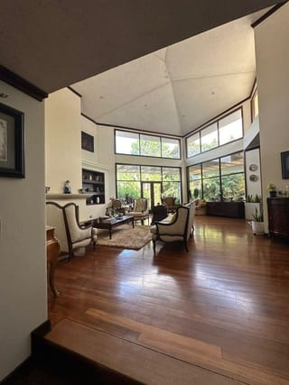 Casa un Nivel en Venta Zona 16 — Casa en Venta en La Montaña, Zona 16, Guatemala, Ciudad — miniatura 1 de 10