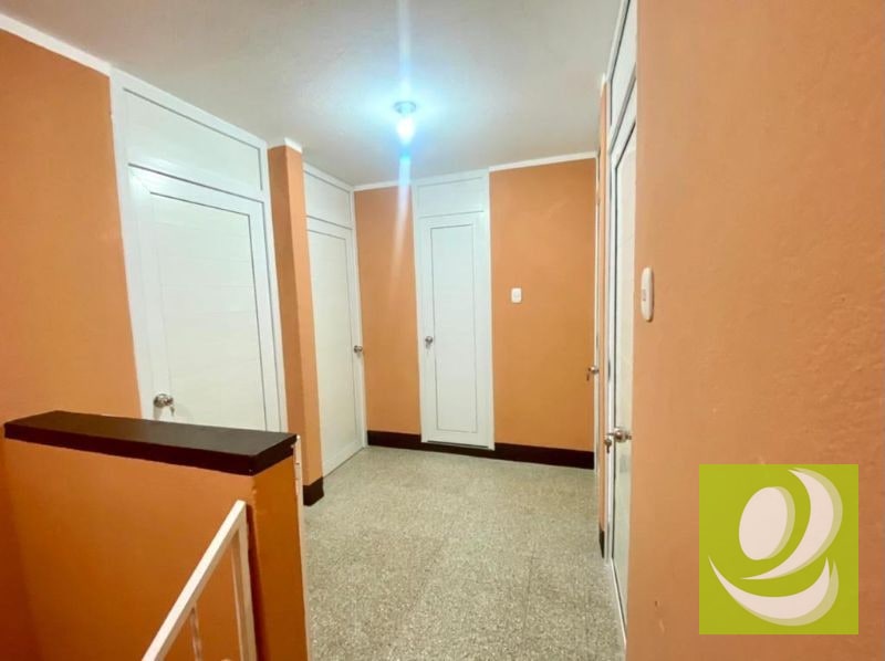ATENCIÓN INVERSIONISTA VENTO 5 CASAS CON AMPLIO TERRENO EN CHIQUIMULA CENTRO - 4