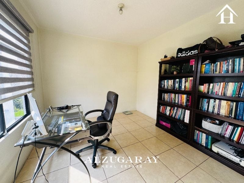CASA AMUEBLADA CON JARDÍN -3 HAB. / CONDOMINIO, Z. 16 — Casa en Venta en Zona 16, Guatemala, Ciudad — foto 13 de 16