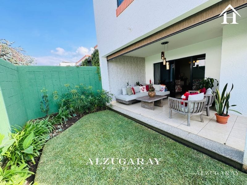 CASA AMUEBLADA CON JARDÍN -3 HAB. / CONDOMINIO, Z. 16 — Casa en Venta en Zona 16, Guatemala, Ciudad — foto 1 de 16